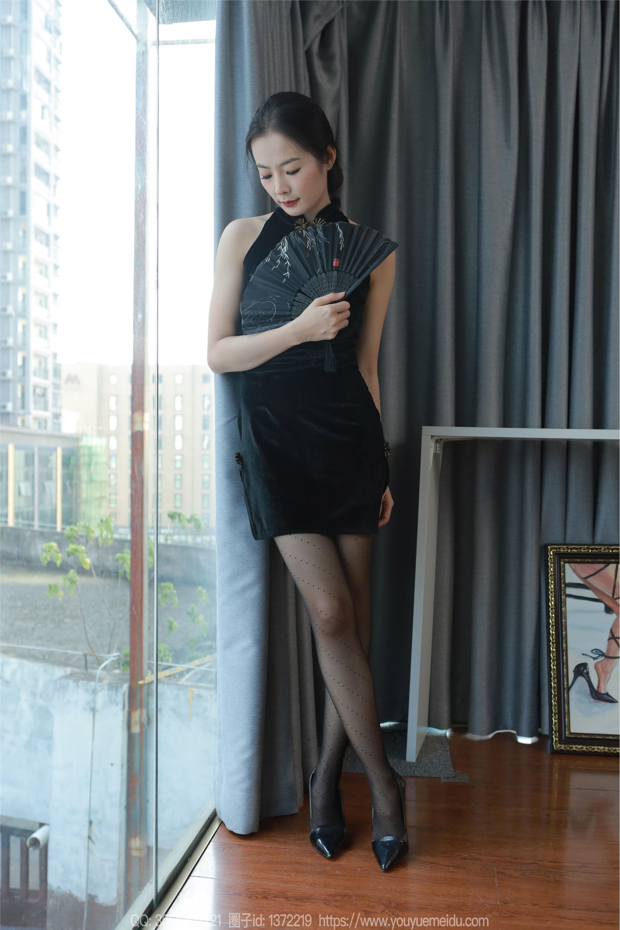 IESS异思趣向  2024.12.17 丝享家 1926 小金《黑色旗袍》